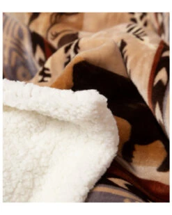 Carstens Home Wrangler Buffalo Southwestern Sherpa Fleece Throw Blanket -Western Cowboy Supplies 2000315026 400 P3