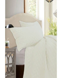 HiEnd Accents Velvet 3pc Quilt Set - Queen