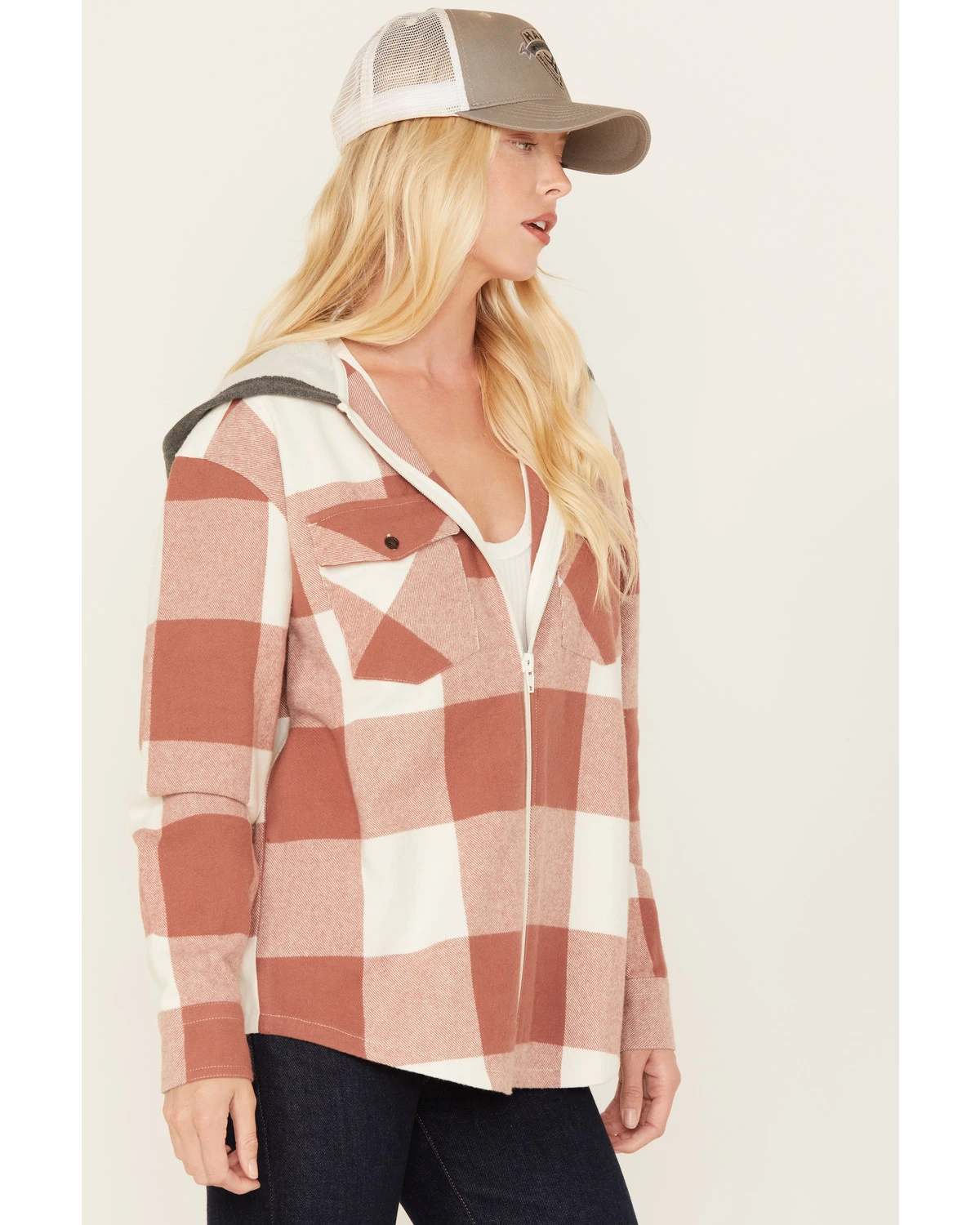 Cleo + Wolf Women's Buffalor Plaid Print Hooded Flannel Shirt 4 Cleo + Wolf Women's Buffalor Plaid Print Hooded Flannel Shirt - Image 2