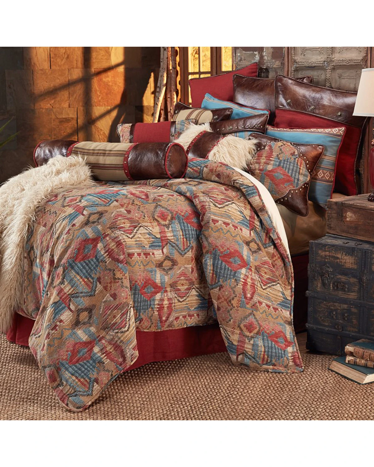 HiEnd Accents Ruidoso Queen 4-Piece Bedding Set 3 HiEnd Accents Ruidoso Queen 4-Piece Bedding Set